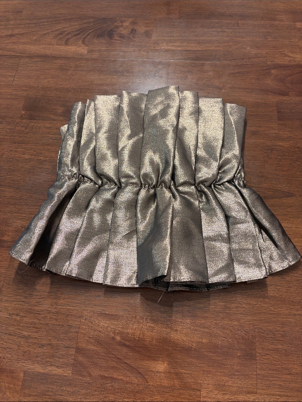 DO+BE Metallic Silver Pleated Mini Skirt